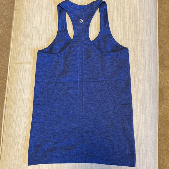 Lululemon Swiftly Tech tank top - Picture 2 of 6